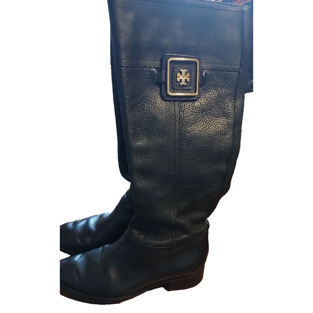 TORY BURCH Julian Black Leather Riding Boots Size 6.5 Gold Emblem EUC‎